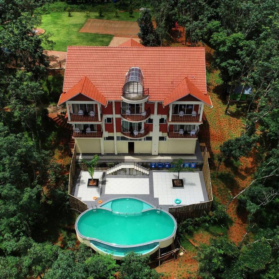 Serene Crest Resort มานันทาวดี ภายนอก รูปภาพ