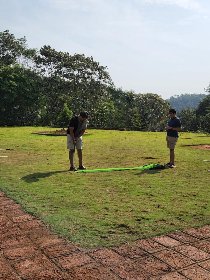 Serene Crest Resort มานันทาวดี ภายนอก รูปภาพ