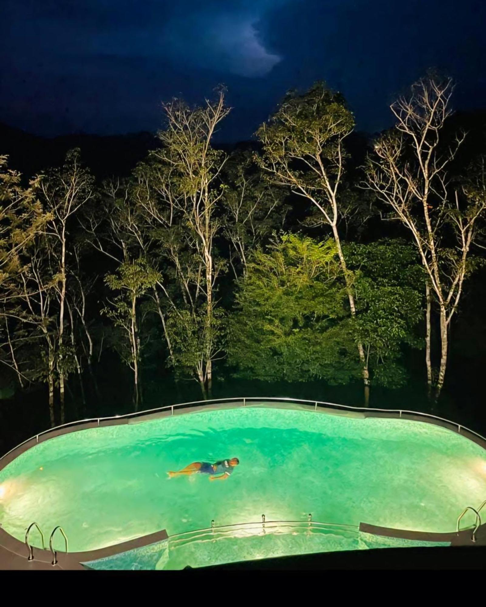 Serene Crest Resort มานันทาวดี ภายนอก รูปภาพ