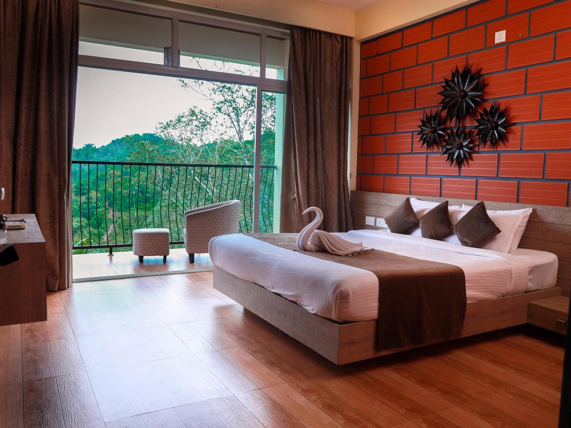 Serene Crest Resort มานันทาวดี ภายนอก รูปภาพ
